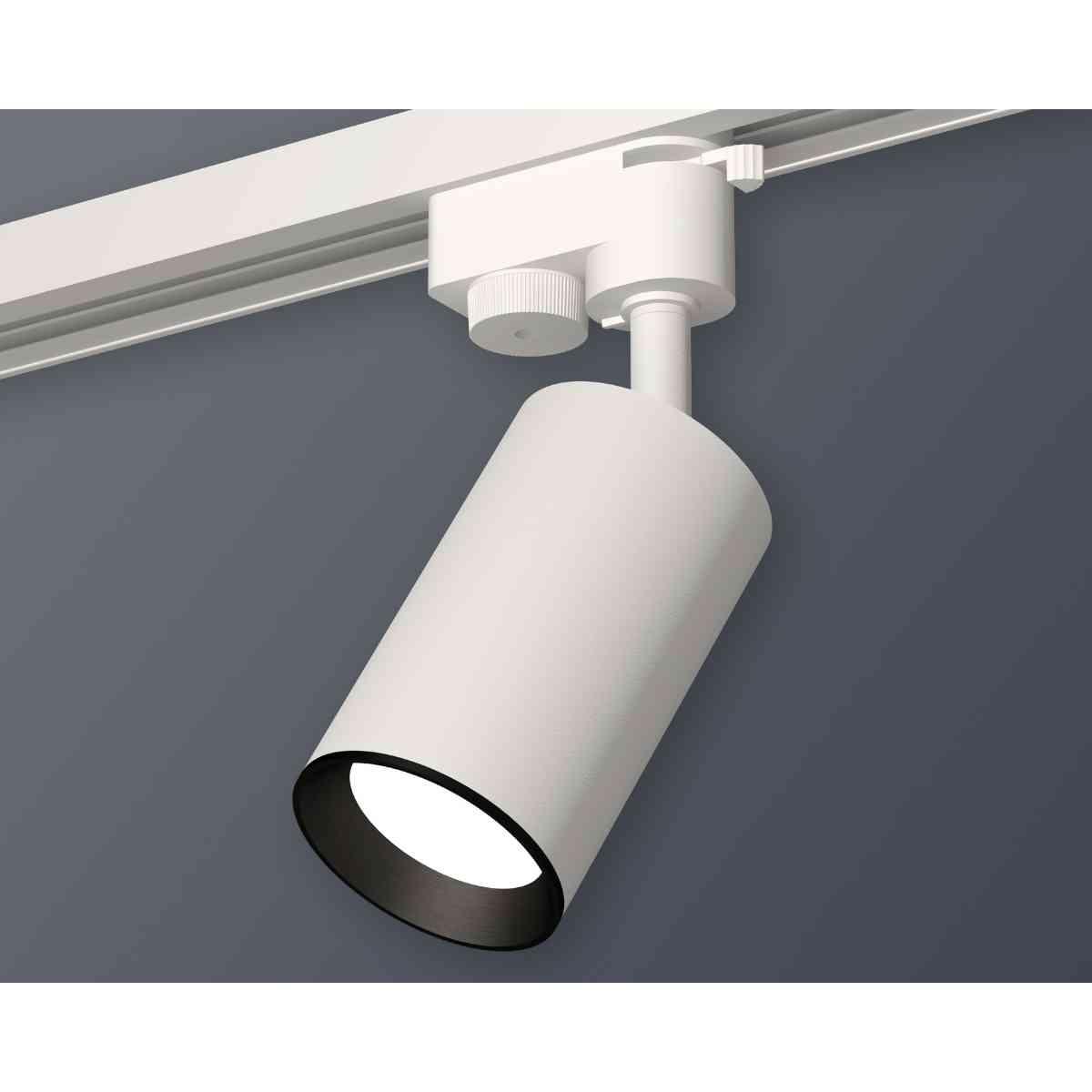 фото комплект трекового светильника ambrella light track system xt6322003 swh/pbk белый песок/черный полированный (a2520, c6322, n6103) | 220svet.ru
