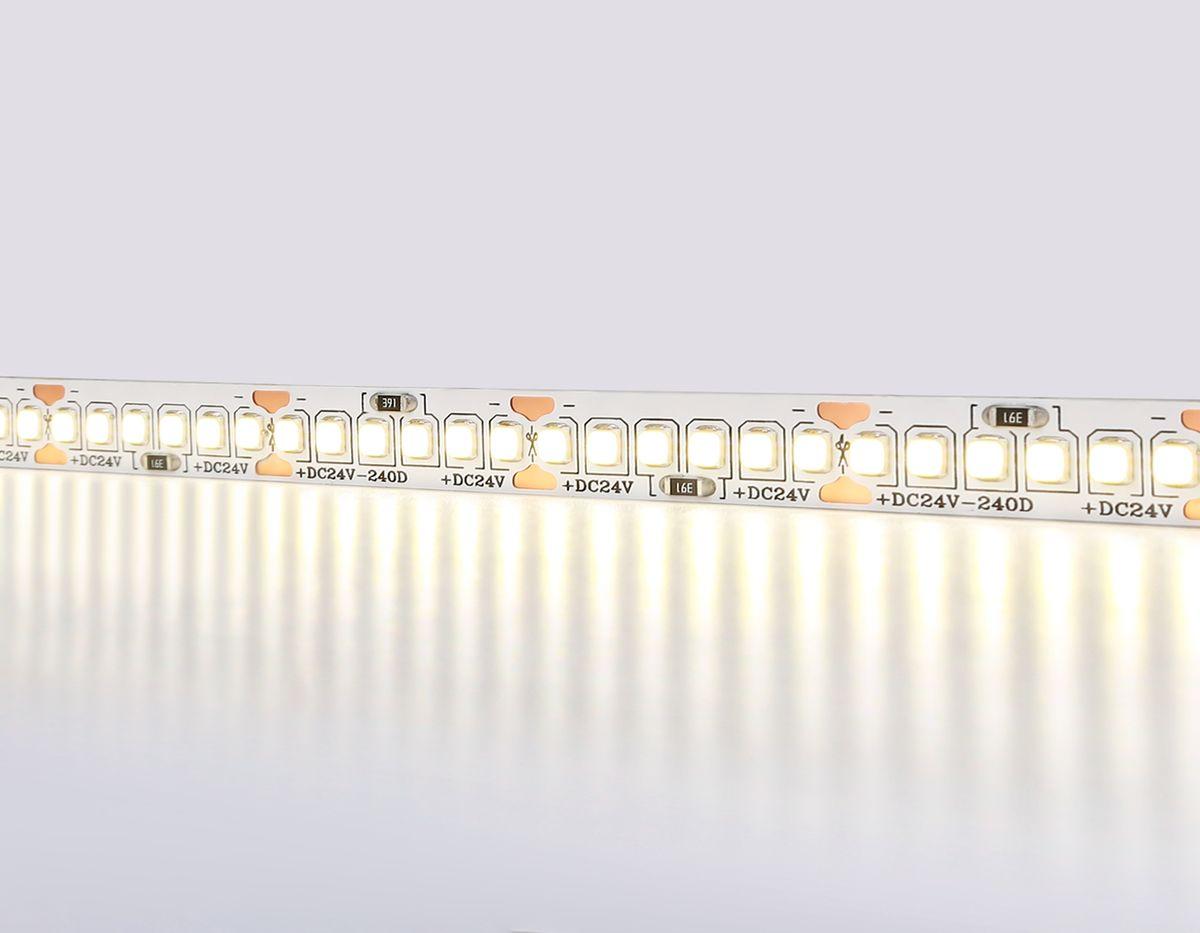 фото светодиодная лента  дневной белый ambrella light 18w/m 240led/m 2835smd 4500к 5m gs3302 | 220svet.ru