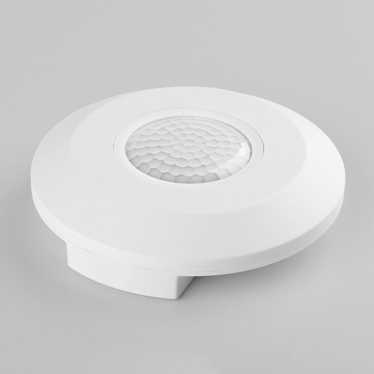 фото датчик движения elektrostandard sns-m-11 6m 2,2-4m 2000w ip20 360 белый a041243 | 220svet.ru