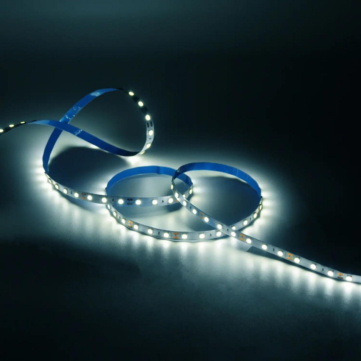 фото лента gauss 8w/m 60led/m 5050smd нейтральный белый 5m bt025 | 220svet.ru